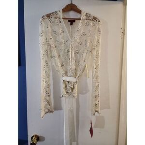 NWT JS Collection White Lace Formal Evening Blouse With Accents & Belt In Size 8
